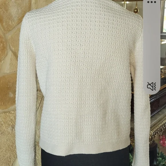 Uniqlo Cream Women's Cardigan Sweater - Picture 5 of 7